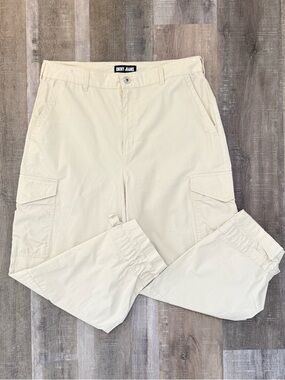 Dkny Cream Cargo Ankle Pants Size L